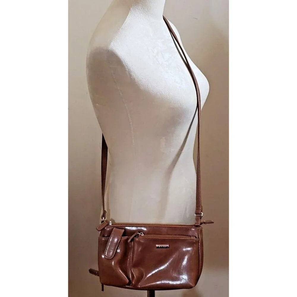 Minicci Faux Leather Medium Brown Crossbody Bag/Purse with Multiple Compartments